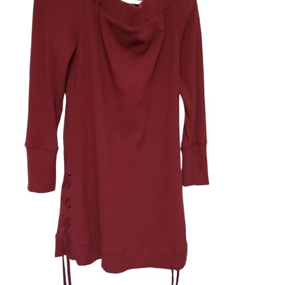 Doe & rae tunic size large wine color off shoulder rusched - Picture 2 of 7